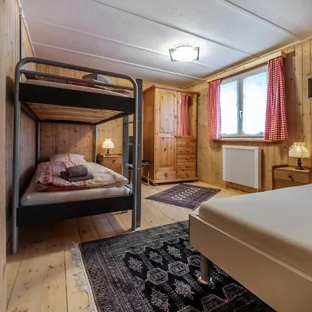 3. Im Nue-hus * Arosa